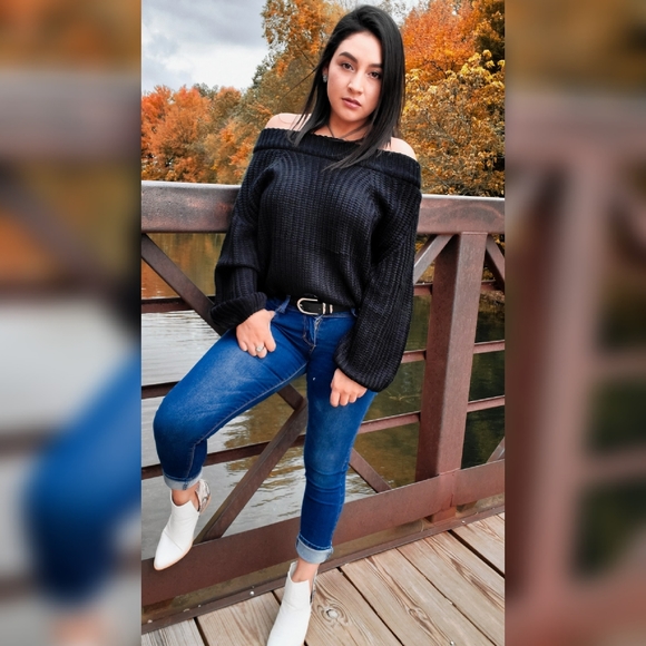 Boots - Picture 3 of 8